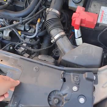 Dacia Tampon Plastiği Çatlaması!