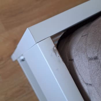 IKEA Tarafından Paramparça Ve Kusurlu Gönderilen Ürünler