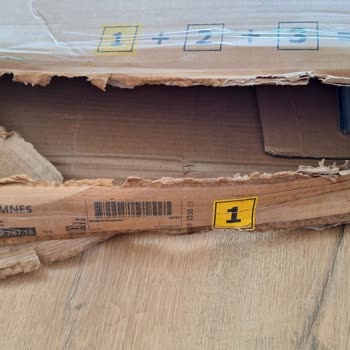 IKEA Tarafından Paramparça Ve Kusurlu Gönderilen Ürünler