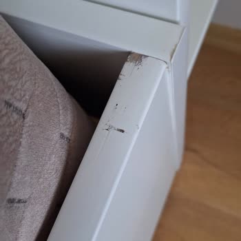 IKEA Tarafından Paramparça Ve Kusurlu Gönderilen Ürünler