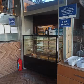 Küçükçekmece Belediyesi Soğuksu Sosyal Tesisi Vatandaşa Kovarcasına Hizmet Sunuluyor!