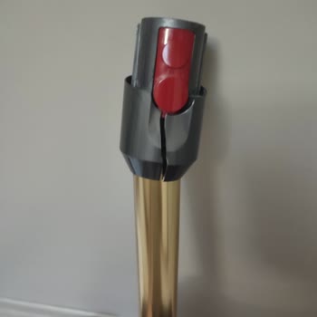 Dyson V12 Yedek Parça!