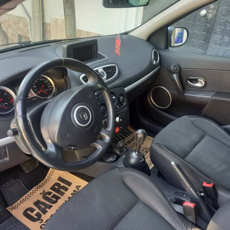 Renault Clio 1.2 Tom Tom