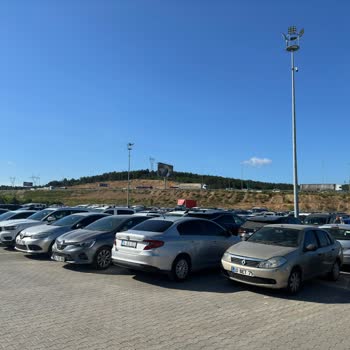 Viaport Otoparkta Araç Hasarı Ve Güvenlik Sorunları