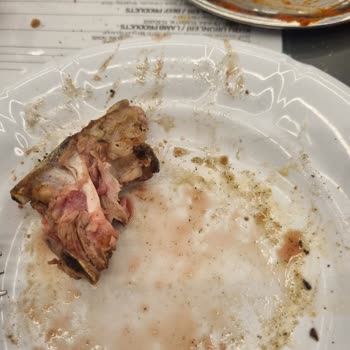 Başiskele Köfteci Yusuf Hizmet Kalite Sıfır