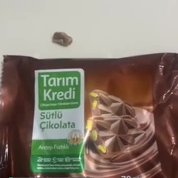 Tarım Kredi Kooperatif Market Çikolatanın İçinden Taş Çıktı!