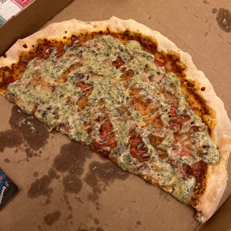 Domino's Pizza Yanlış Pizzayı Değiştirmeyi Reddetti