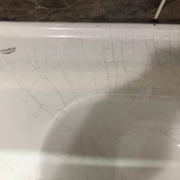 Cera Style Markalı Lavabodaki Çatlaklarım