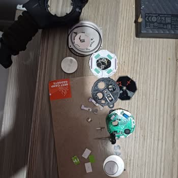 North Pacific Outdoor Ürünleri Kalitesi Düşük Bir Saat