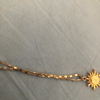 Stradivarius Kolyeler Paslandı Cilde Zarar Veriyor