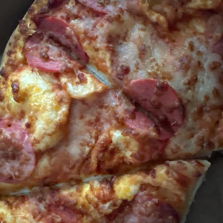 Domino's Pizza Her Seferinde Aynı Hata Not Düştüğüm Halde Yanlış Pizza Gönderiliyor