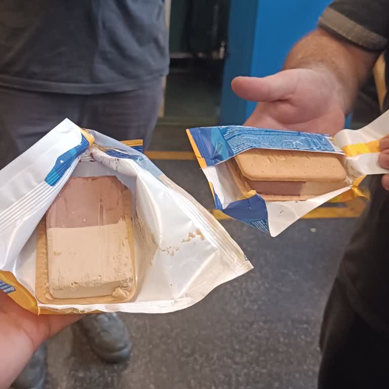 Eksik Malzeme İle Gelen Golf Dondurma Hayal Kırıklığı