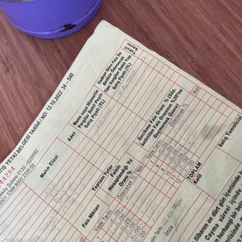 Gelişim Yayınevi Bir Bayan Geldi İmza Attırdı Kitap Verdiler Kitaplarını Alsınlar