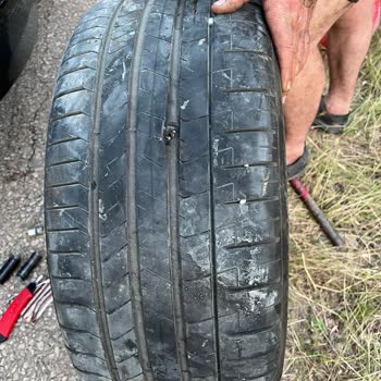 Pirelli Lastik Yarılması Sorunu