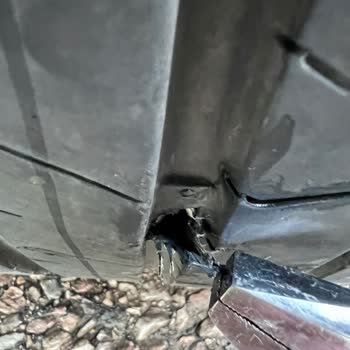Pirelli Lastik Yarılması Sorunu