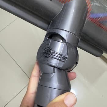 Dyson V15 Halı Başlığı Kırıldı, Yenisini Yollamıyorlar;çünkü Stok Yok!