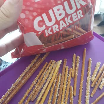 Torku Kraker Aşırı Tuzlu!