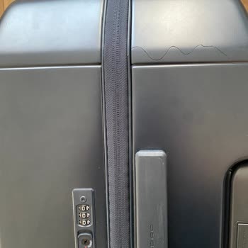 Ajet Kırılan Bavul Zararımın Net Karşılanamaması Ve İş Bilmemezlik