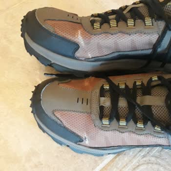 Skechers Ayakkabıları 6 Ayda Yırtılıyor, Kullanıcı Hatası Deniliyor.