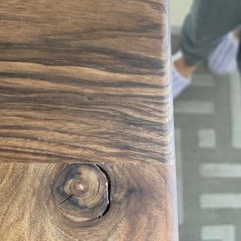 Eskidji Bazaar Eser Masa Sattığı Ürünün Arkasında Durmuyor