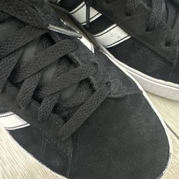Adidas Ayakkabı Boyasının Akması Topuğa Vurması