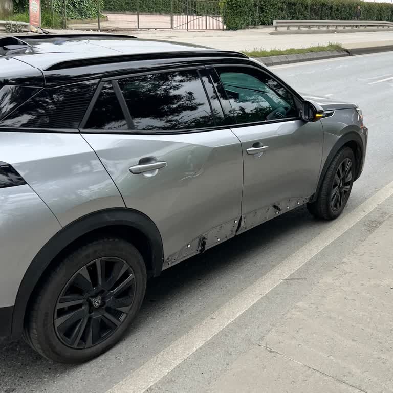 1 Aydır Plastik Parçayı Temin Edemeyen Peugeot