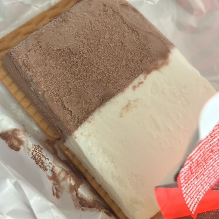 Algida Nogger Dondurma Bisküvi Yok