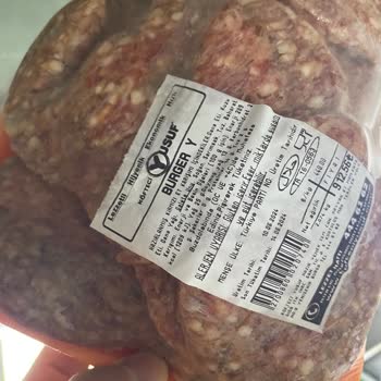 Köfteci Yusuf Kıyma Şeklinde Burger Köfte