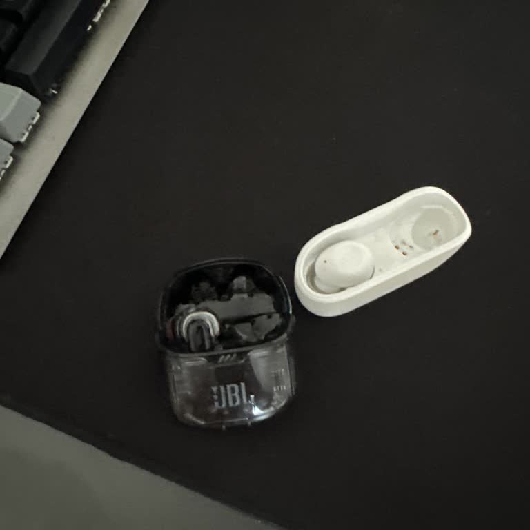 JBL Kulaklık Teki Kayboldu