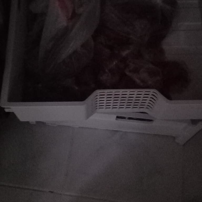 Altus Buzdolabı Dondurucu Buz Tutması Nedeniyle Kapak Kapanmıyor