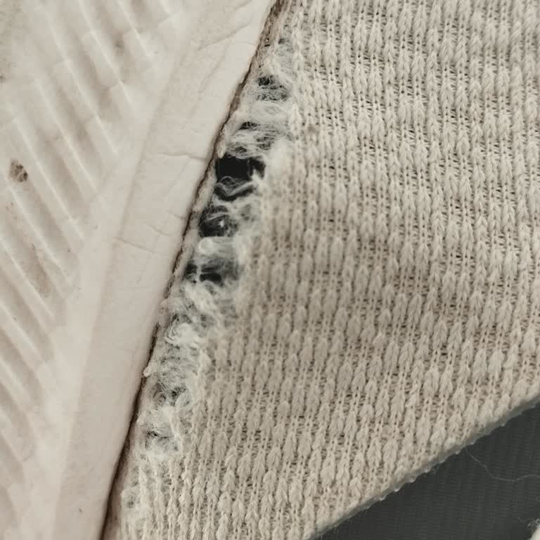 Adidas Runfalcon 3.0 Yırtıldı