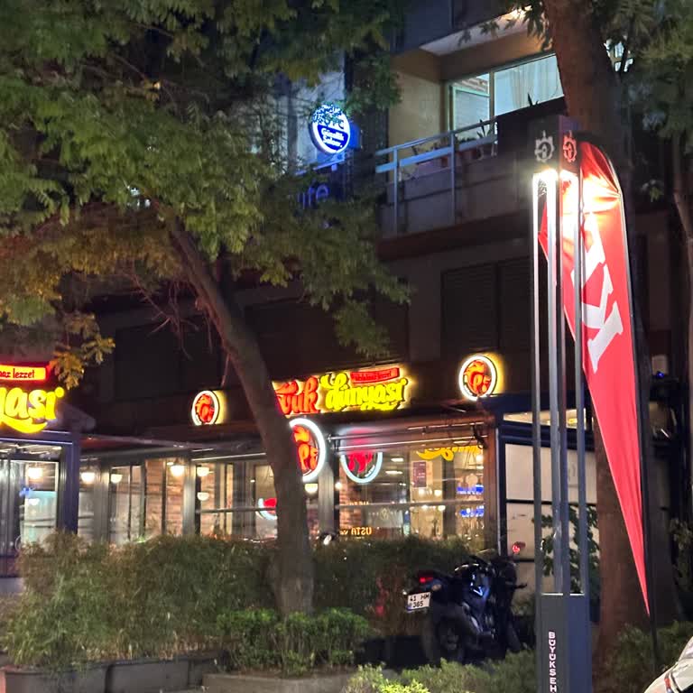 Tavuk Dünyası'nda Yaşanan Sipariş Sorunu Ve Çözüm Eksikliği