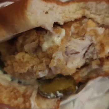 Popeyes Smoky XL Sipariş Verdik Ekmek Arası Tavuk Verdiler
