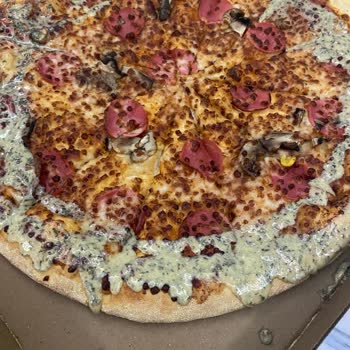 Domino's Pizza Sarımsak Kenar Eksikliği