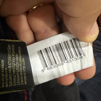 Mavi Jeans Pro Denim Ve Black Premium Ağından Aşındı, Yırtıldı!