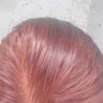 Palette 6.88 Yoğun Kızıl Değil Çok Koyu Oldu Ve Saçımı Derimi Yaktı