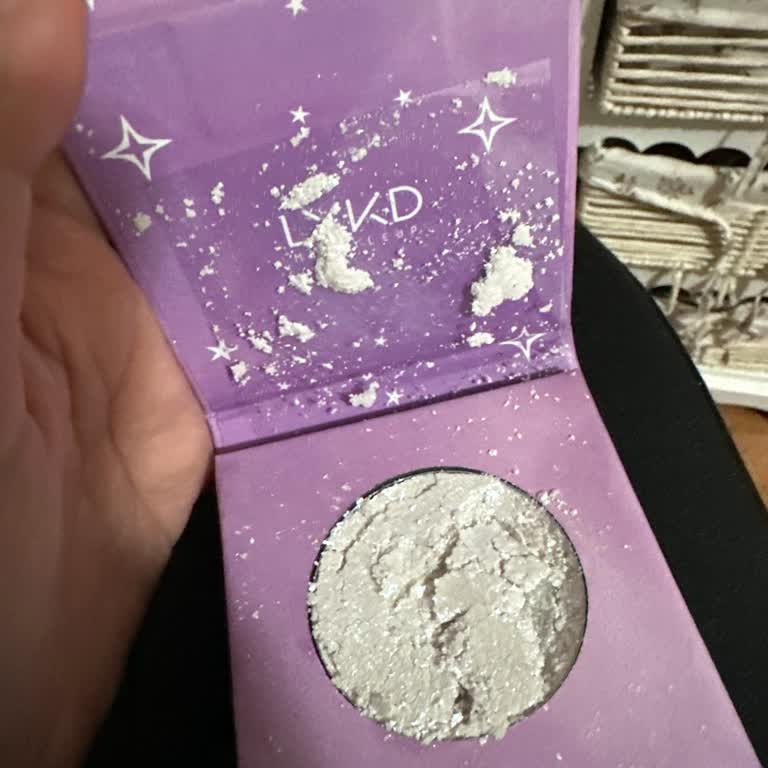 Gratis Lykd Aydınlatıcı Deforme