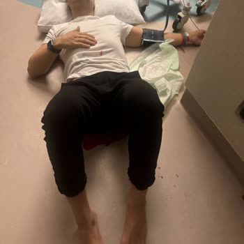 Acıbadem Hastanesi Acil Serviste İhmalkarlık Ve Ameliyat Sonrası Büyük Mağduriyet