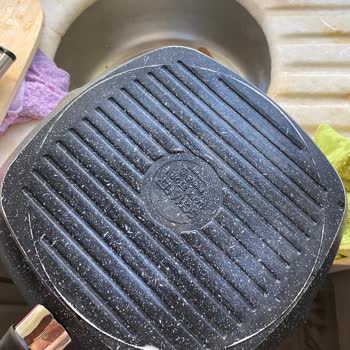 Schafer Tava Tencereler 8 Ayda Bozuldu Soyuldu