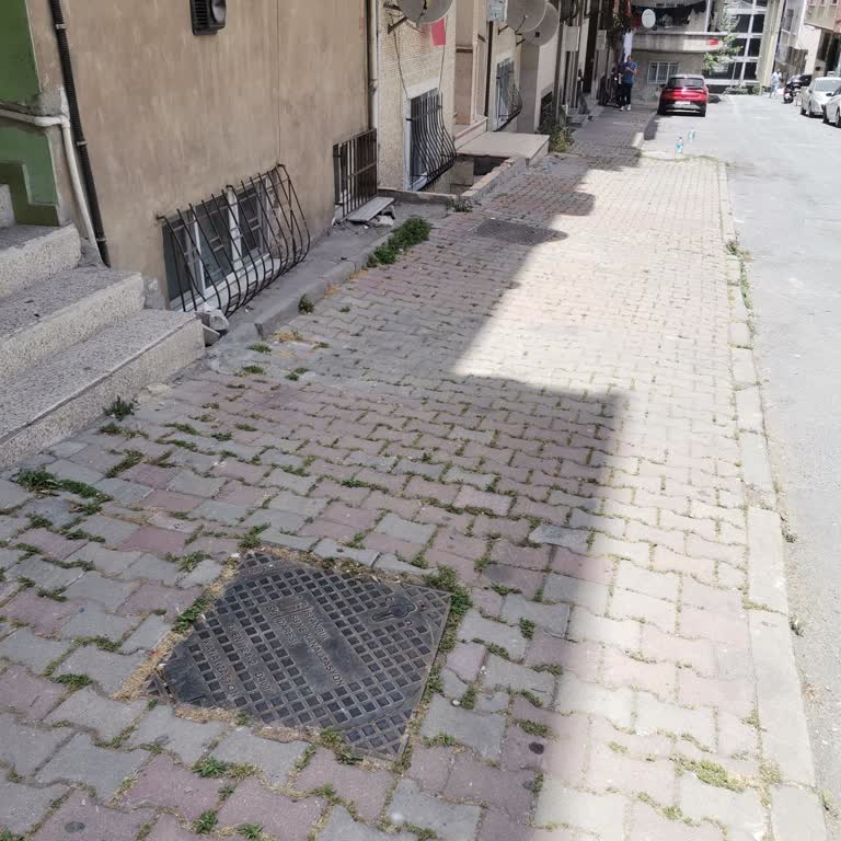 Gaziosmanpaşa Belediyesi Kaldırım Park Sorunu