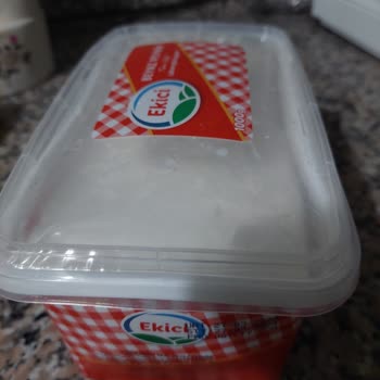 Ekici Peynir Şişmiş Ekici Peyniri