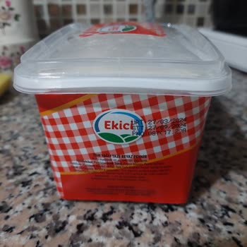 Ekici Peynir Şişmiş Ekici Peyniri