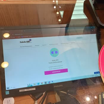 Kadınlar Bilir Fiş Yükleyememe Yalandan Kampanya