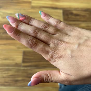 Pendik Hair & Nail Çok Kötü Bir Deneyim