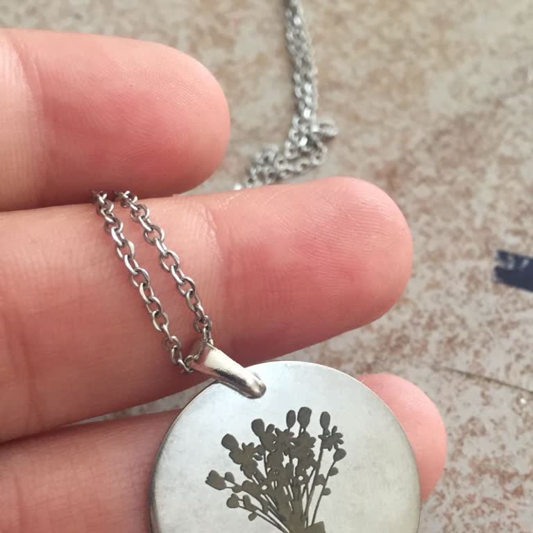 Harlofia Kolyenin Kararması Ve Solması