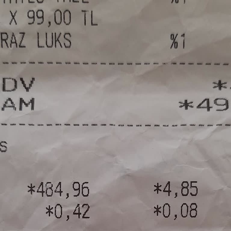 Hapeloğlu AVM Kiraz Etikette Başka Kasada Başka Fiyat