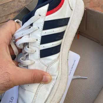 FLO Ayakkabı FLO Mağazasından Aldığım Adidas Ayakkabı 6 Ayda Deforme Oldu