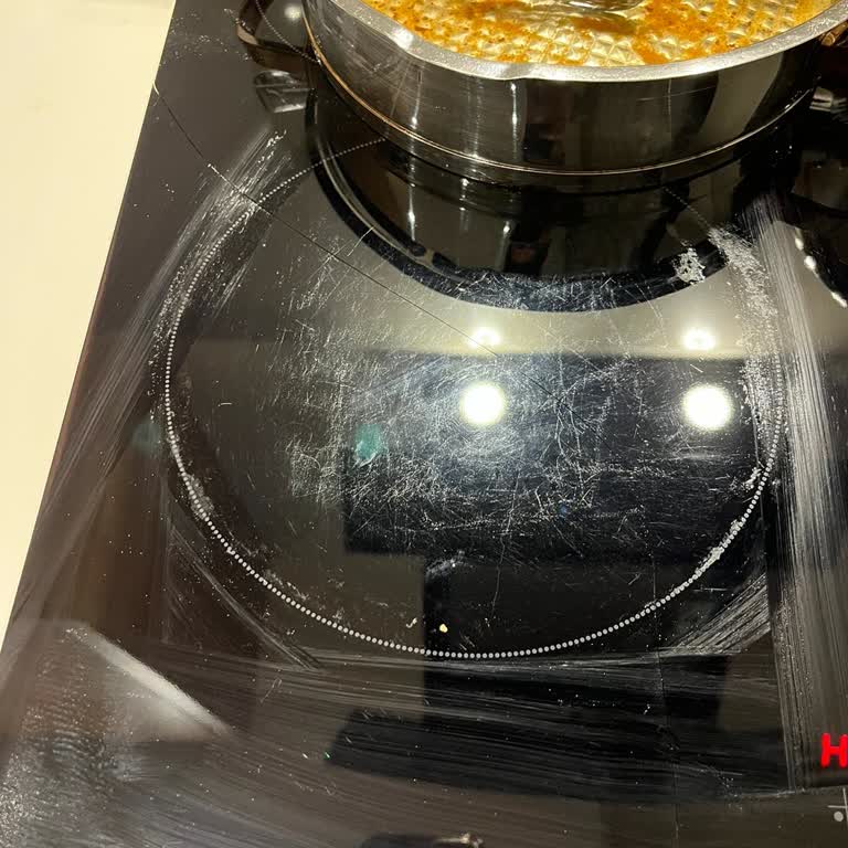 Beko Yeni Camlı Ocak Kendiliğinden Çatladı