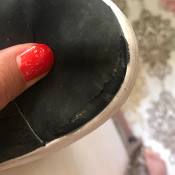 Puma Orijinal Değil, Önermiyorum, Üçüncü Haftada Her Yeri Açıldı.