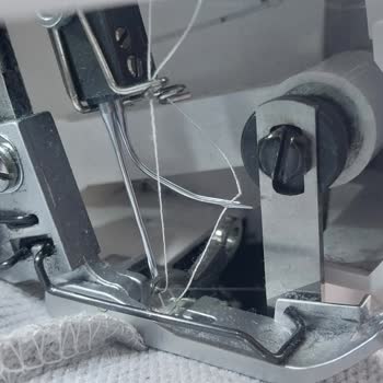 Kiwi Home Kiwi Overlok Makinesi İp Koparıyor/iğne Kırıyor